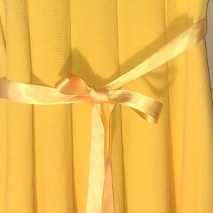 Pretty Summer Yellow Dress